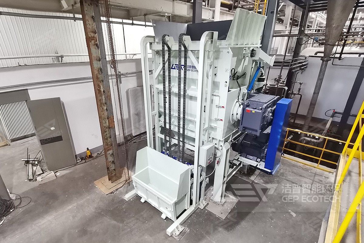 固廢處置現(xiàn)場