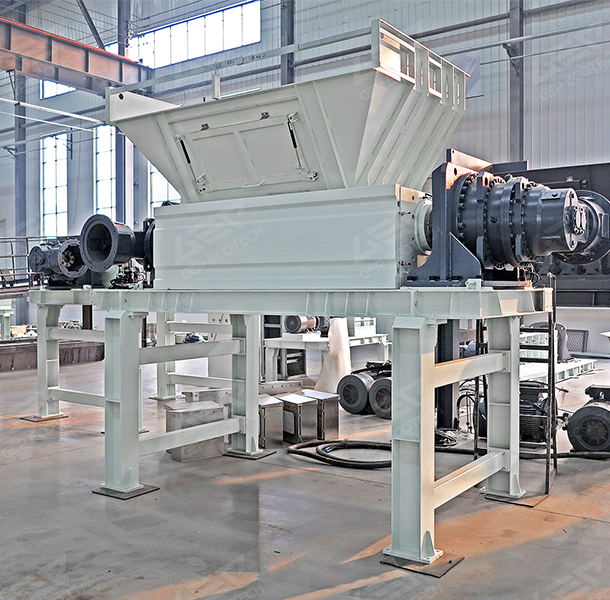 潔普環(huán)保智能化撕碎機(jī)設(shè)備