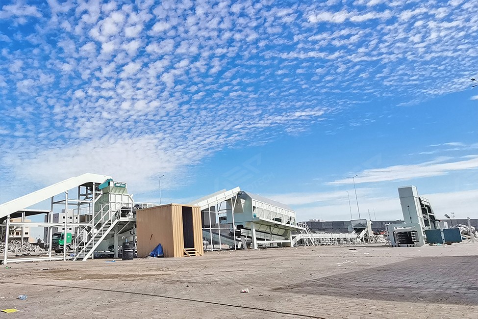 中東日產(chǎn)能1000噸生活垃圾分揀中心項目